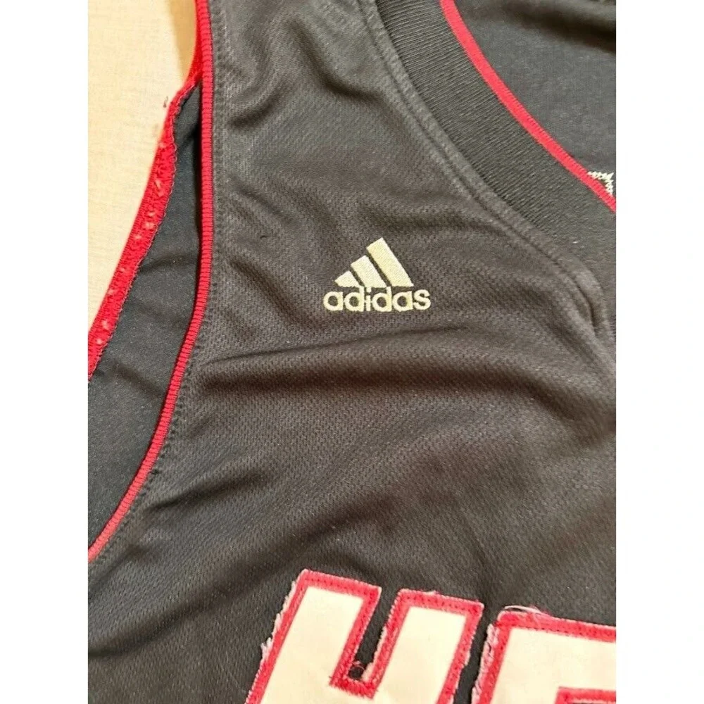 Miami Heat‎ Wade #3 Adidas Jersey Mens Extra Large Black Sleeveless.